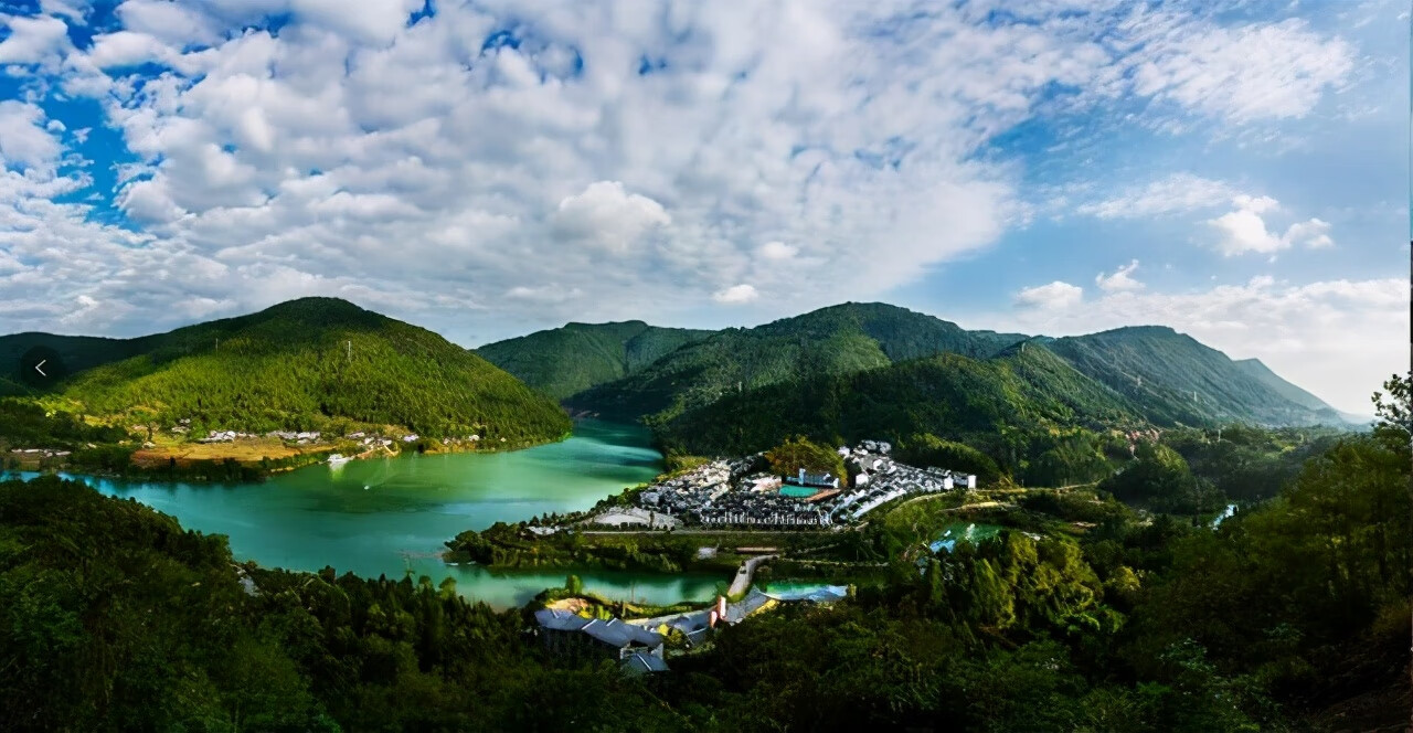 达州市宣汉县洋烈水乡景区:洋烈水乡旅游景区位于四川省达州市宣汉县