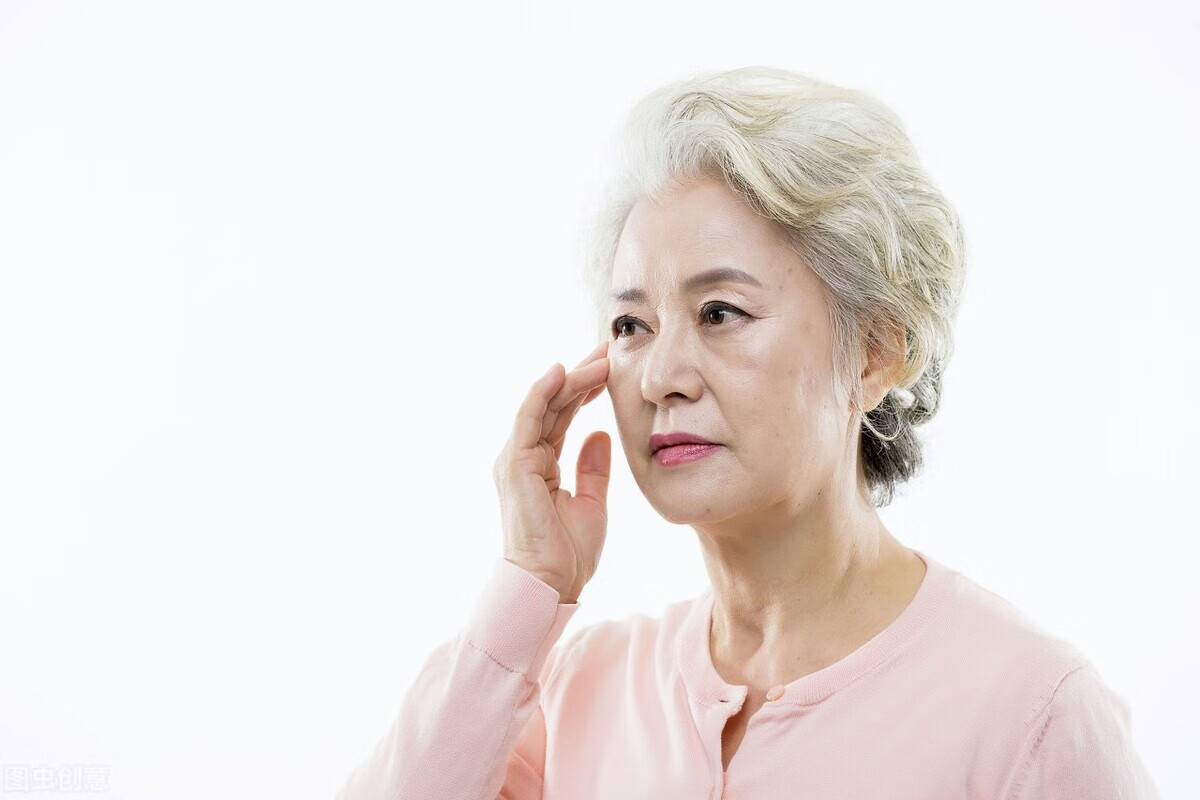 阴囊平滑肌瘤(平滑肌瘤是什么原因引起的)