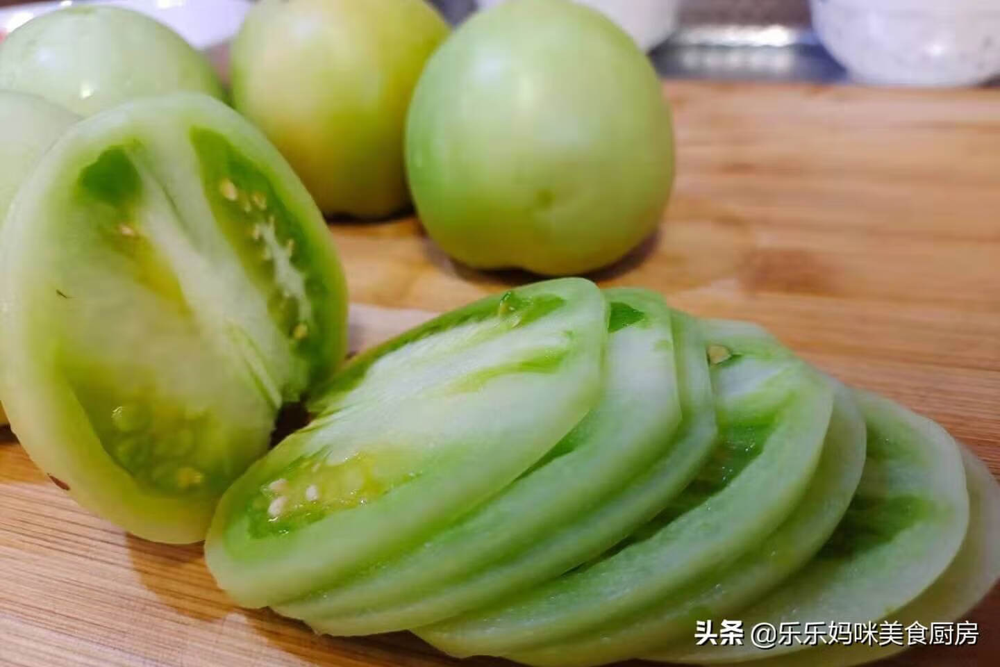青西红柿能吃吗怎么吃(青西红柿能生吃吗)