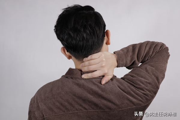 后脑勺阵痛怎么办(右后脑勺一阵一阵痛)