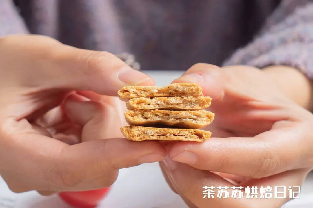 米饼是什么做的(米饼的材料有什么)