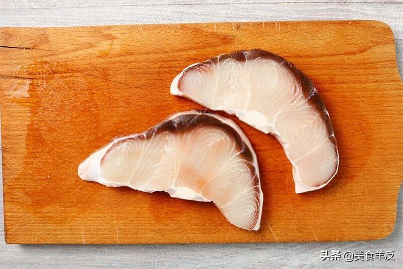鲨鱼肉好吃吗(鲨鱼肉怎么吃)