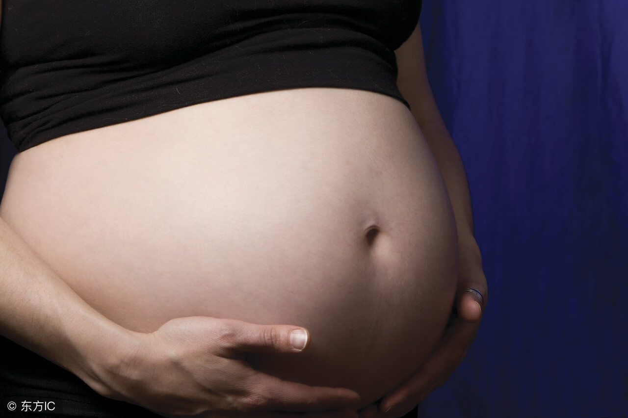 怀孕5个月胎儿有多大真实图(孕5个半月孩子有多大)