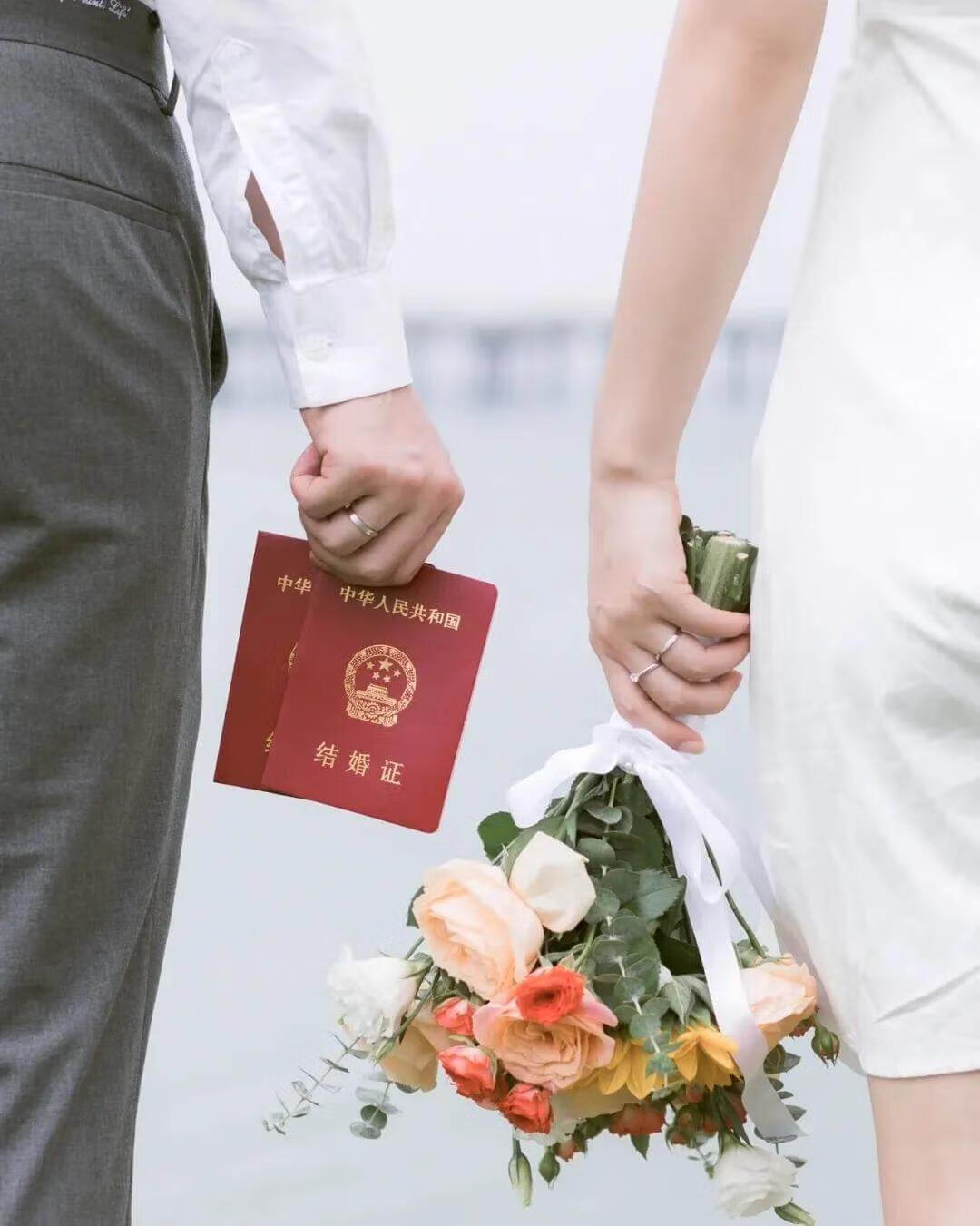 领结婚证文案(领结婚证需要带啥)