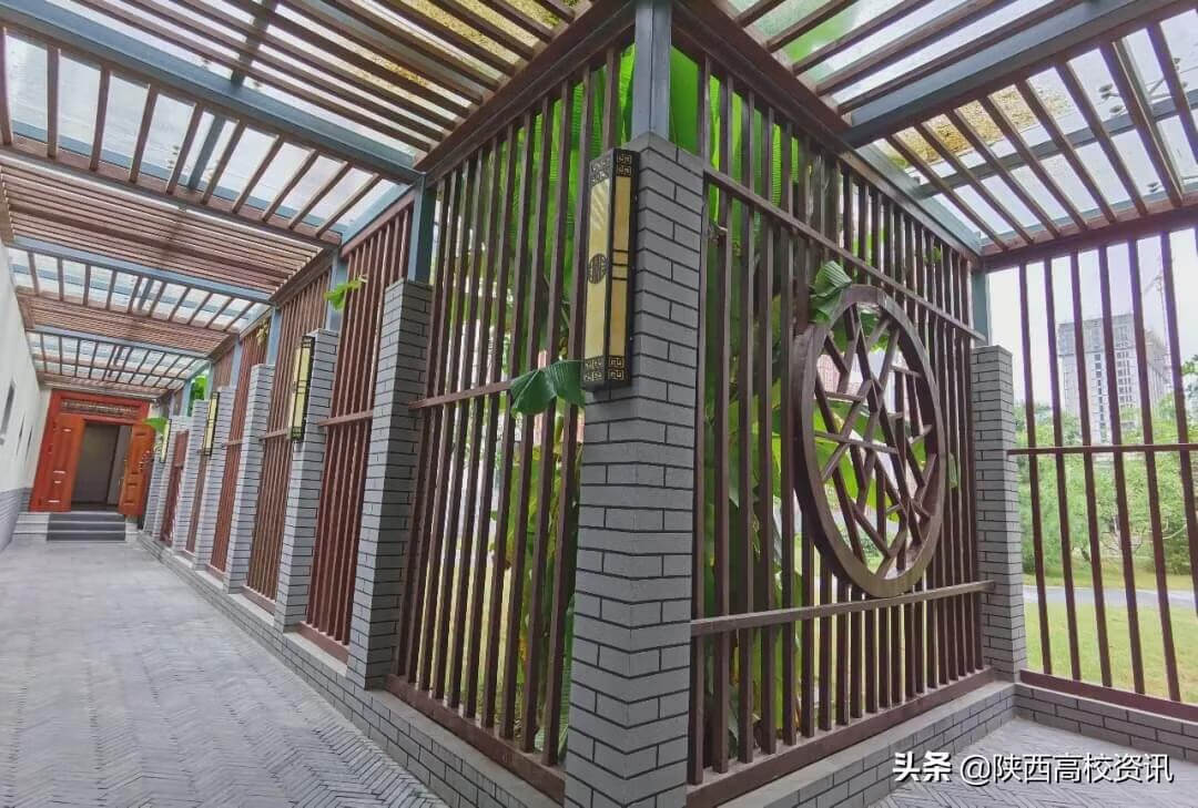 西安外事学院怎么样这个学校(西安外事学院值得读吗)