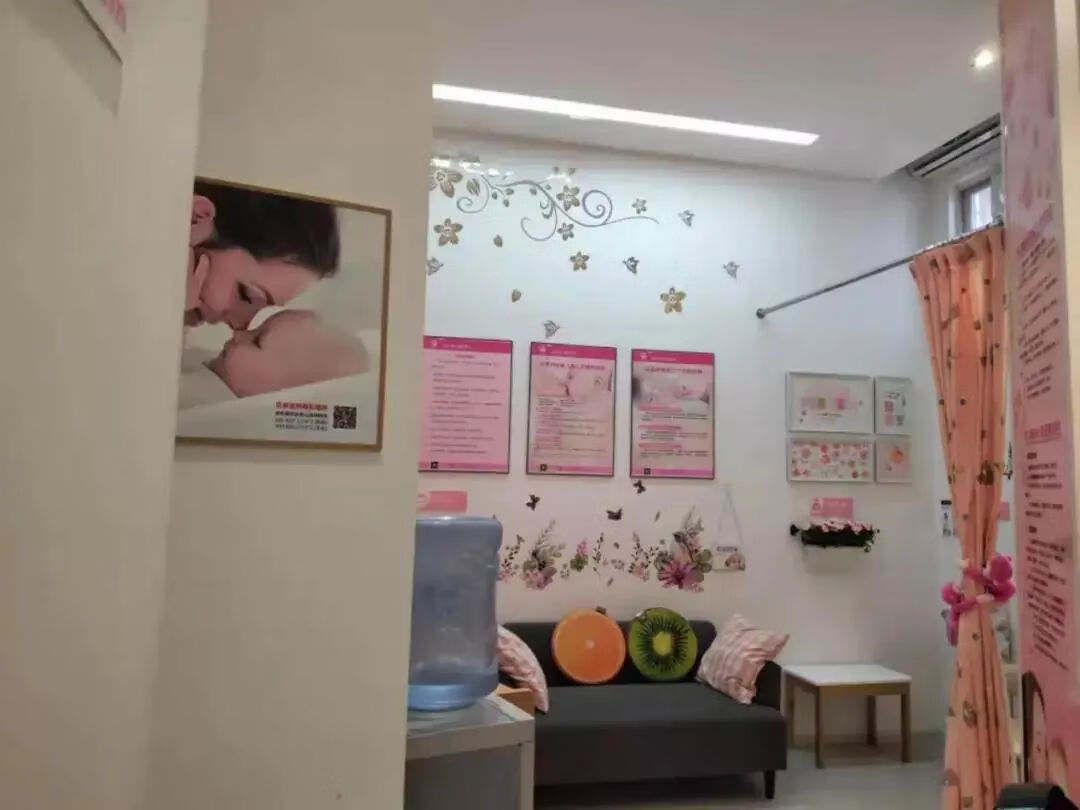 婴儿护理台使用方法(母婴室婴儿护理台)