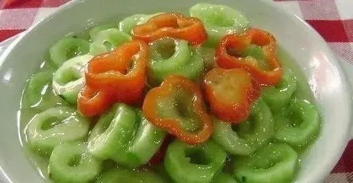 凉拌菜的做法大全集(凉拌菜做法大全 配方)