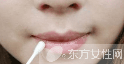 经常嘴上起泡是什么原因(嘴上面起泡是什么原因引起的)