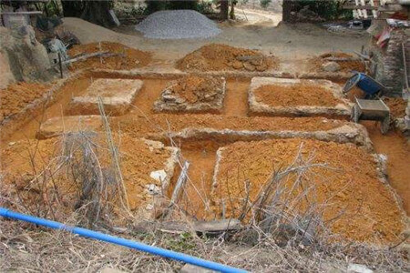 房子垫土风水(房子后面有垃圾池风水好吗)