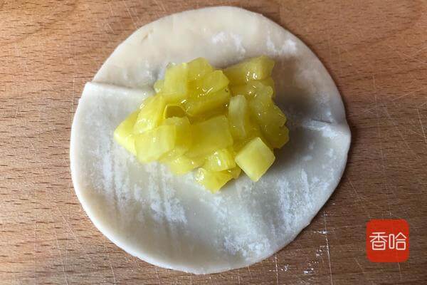 菠萝怎么吃最好吃(用菠萝可以做哪些美食)