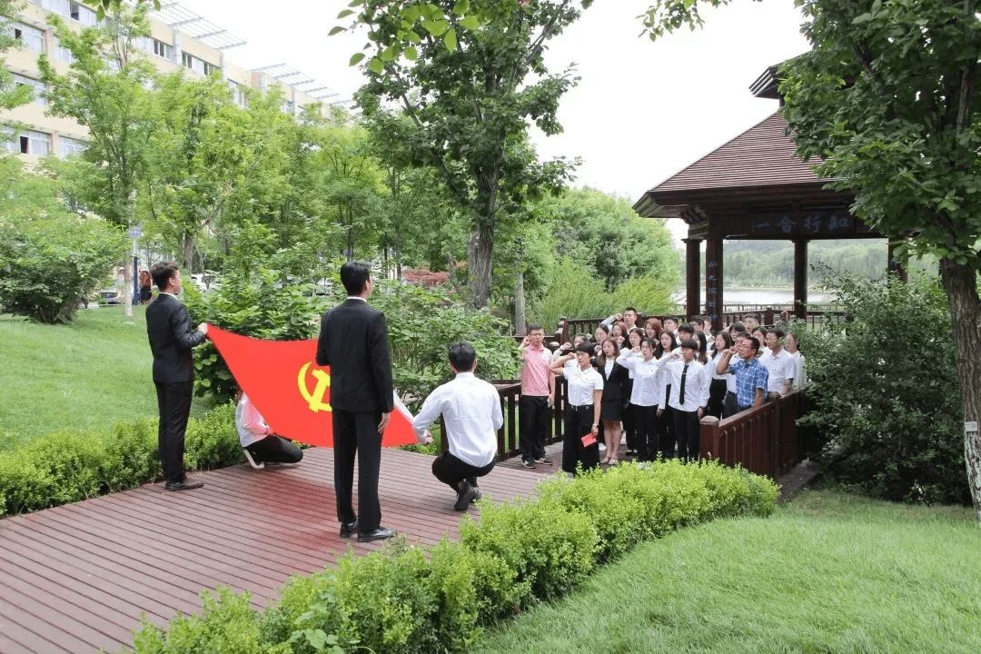 大连外国语研究生学院(大连理工大学研究生院)