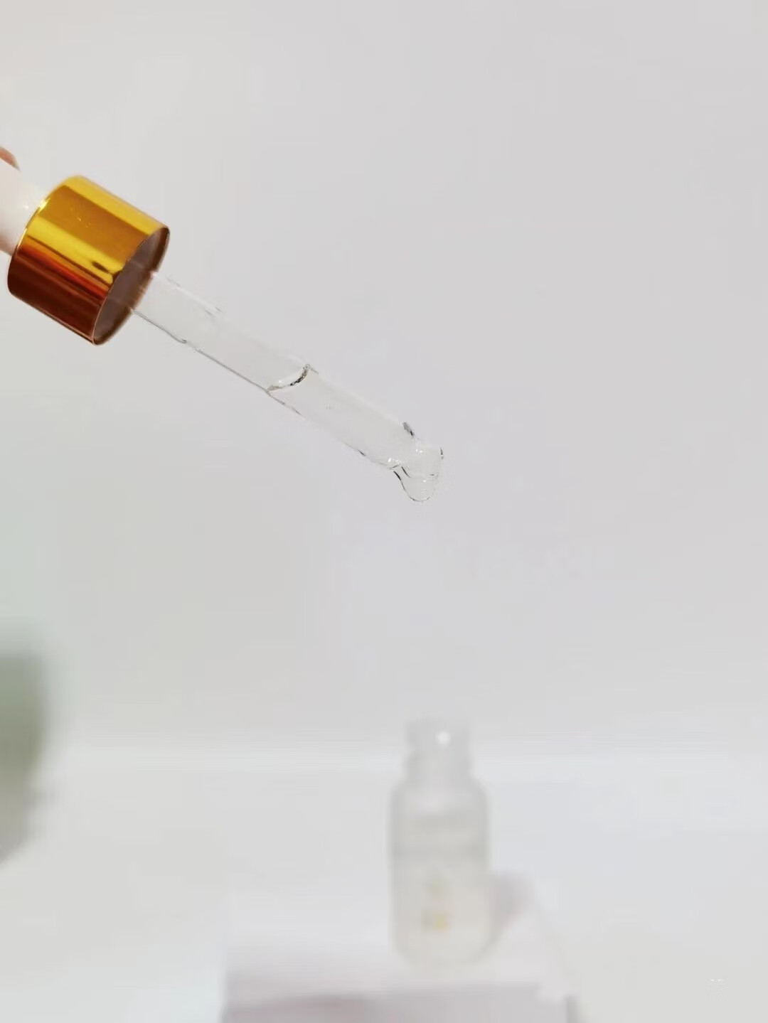 精华液的成分和作用(精子里面的成分)