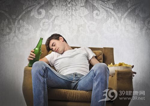 喝酒过敏怎么办法解决(喝酒过敏了如何处理)