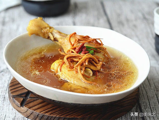 鸡汤(鸡汤的功效与作用)