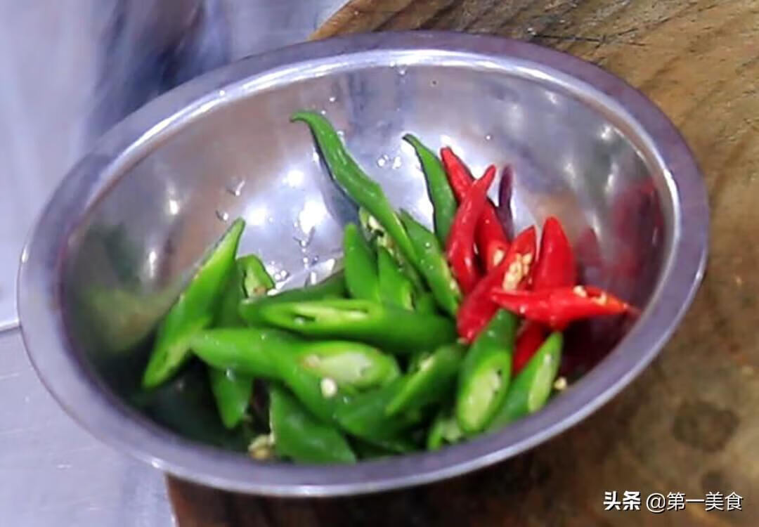 鸭子的做法有哪些(鸭子的做法有哪几种)