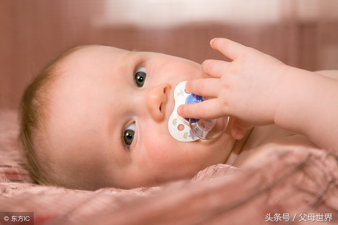 婴儿用安抚奶嘴好吗?(小宝宝能用安抚奶嘴吗)