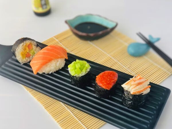 怎样做寿司?(最简单的做寿司方法)