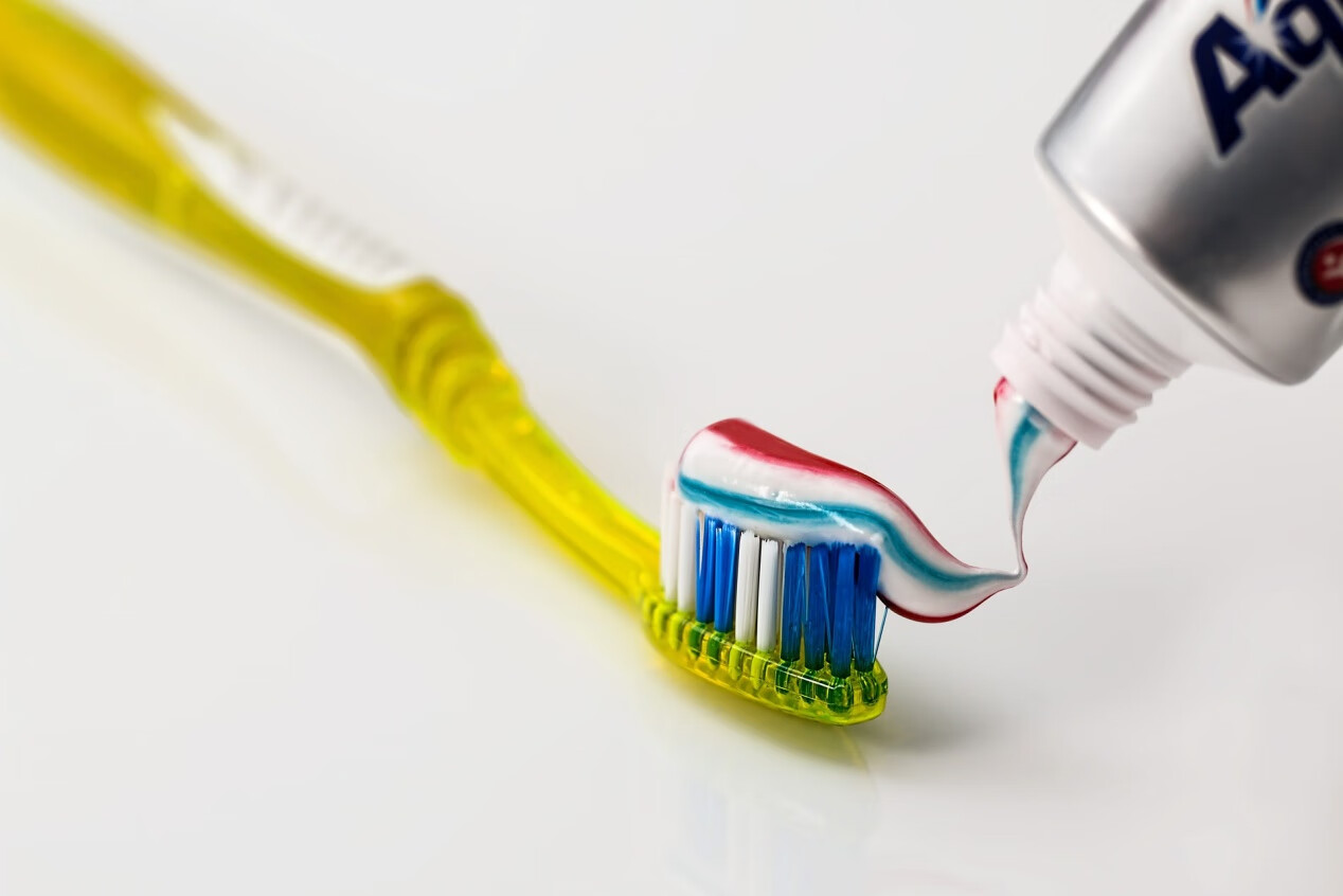 刷牙出血是什么原因引起的(经常刷牙出血是什么原因)