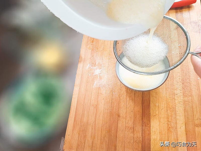 鸡蛋糕怎么蒸又嫩又好吃(请问鸡蛋糕怎么蒸)