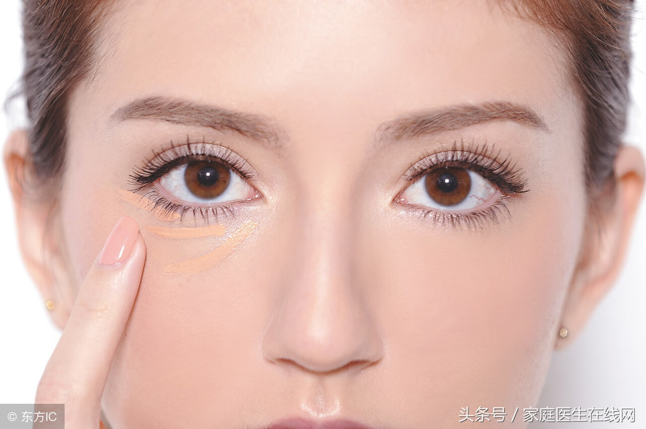 有了黑眼圈怎么办?(如何解决黑眼圈问题)