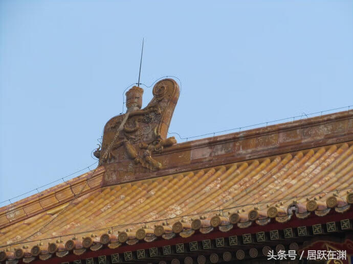 避雷针的原理是什么(避雷针运用的物理原理是什么)