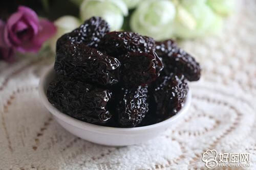 黑枣的功效与作用及食用方法是什么(黑枣的功效与作用吃法和用量)