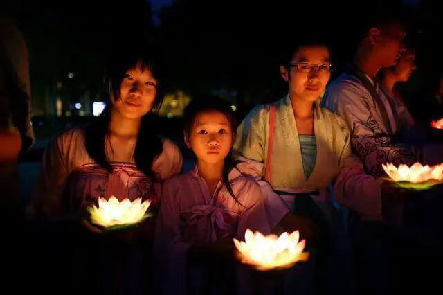 下元节能出门吗(中元节可以出去玩吗)