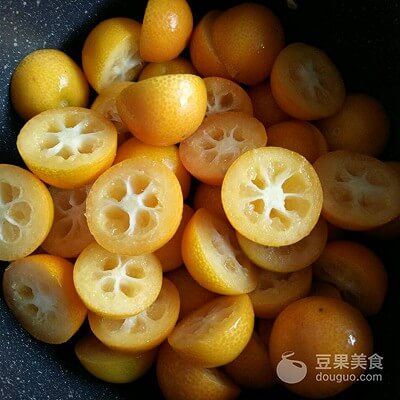 冰糖金桔止咳的做法(金桔止咳的做法和吃法)