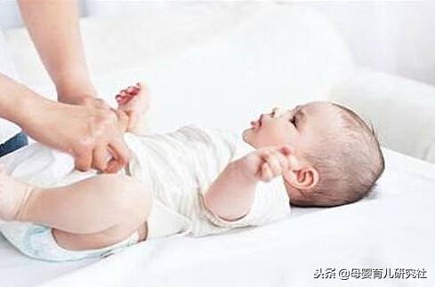怎么换尿布正确方法