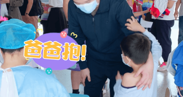 儿童打针照片(吊针图片)