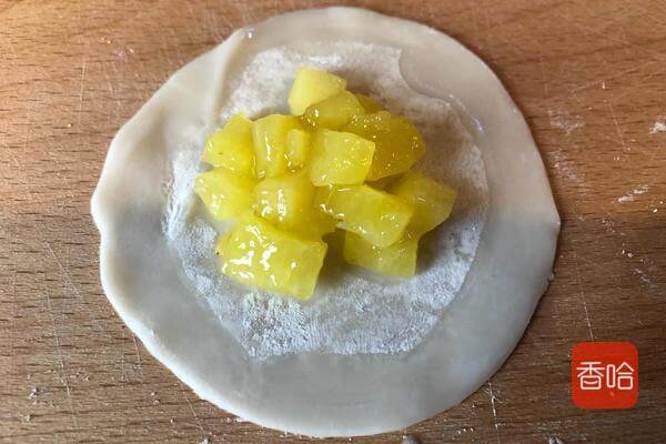 菠萝怎么吃最好吃(用菠萝可以做哪些美食)