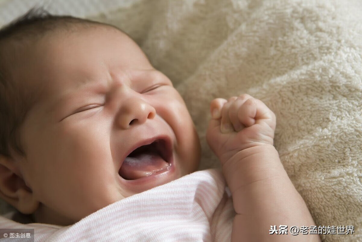 婴儿呛奶后怎么算没事(婴儿呛奶严重做什么检查)
