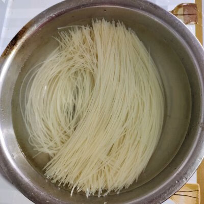 米粉怎么吃好(纯大米粉能做什么吃的)