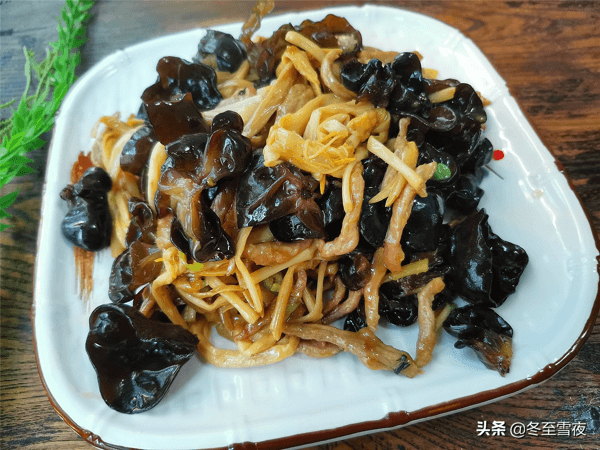 黑木耳的做法(炒黑米的做法大全)