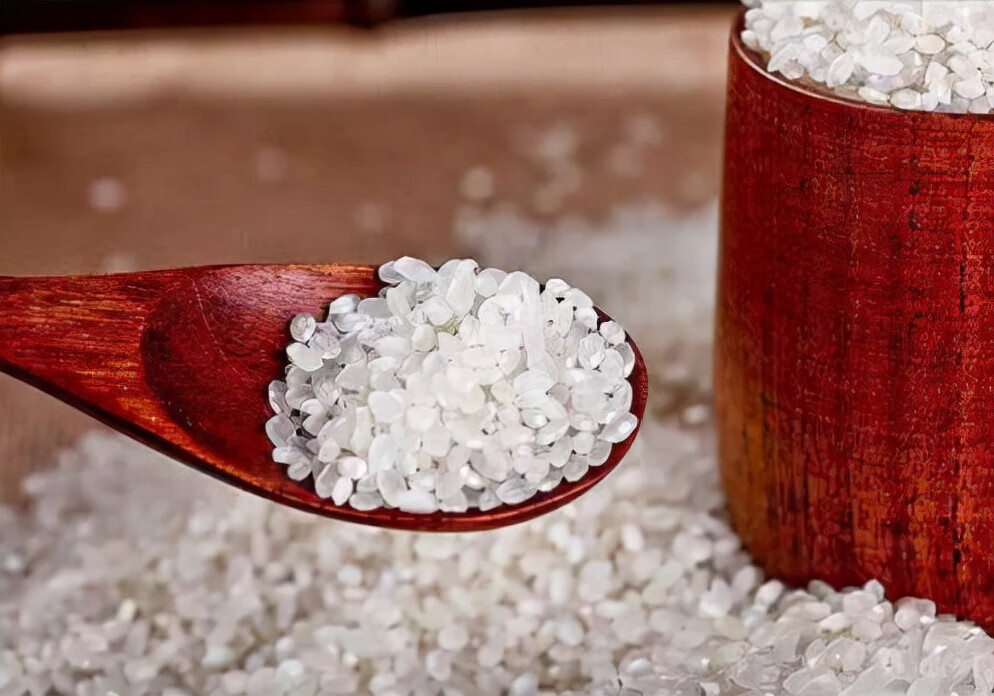 二,买大米时,"长粒米"和"圆粒米"有啥区别?