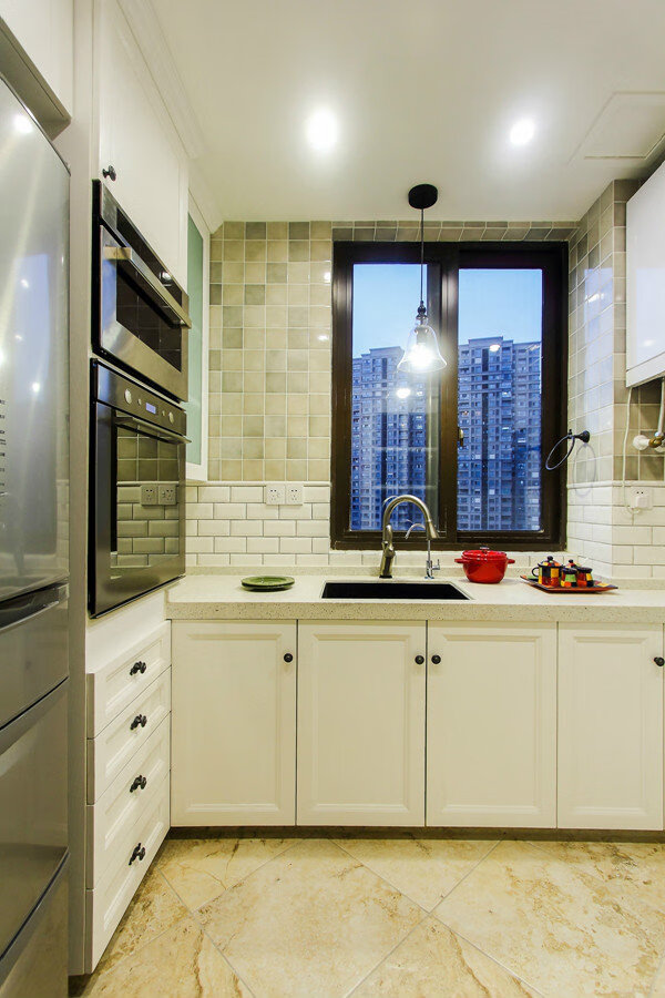 灶台对着门口的风水厨房灶台的风水方位和禁忌