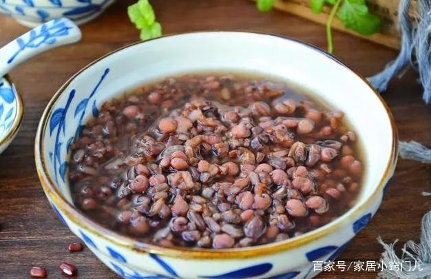 赤小豆的功效是啥(赤小豆有什么功能)