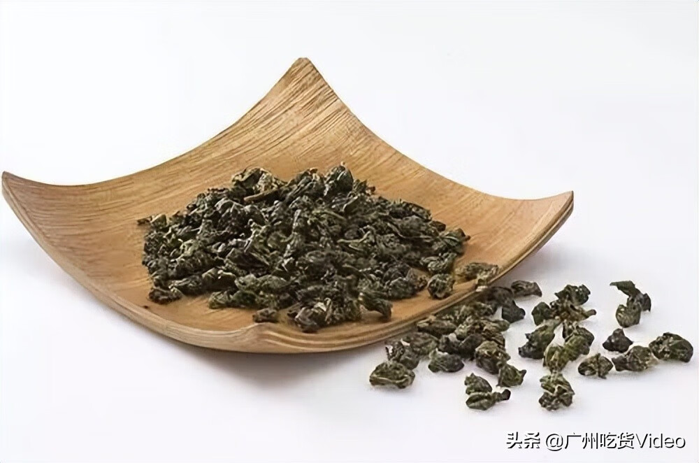 沏茶叶的最佳水温是多少度(各种茶叶泡茶的水温)