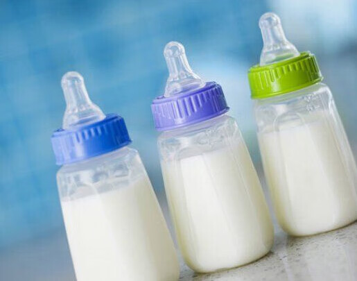 国产婴儿奶粉品牌排行榜(国产婴儿奶粉排行榜前十位)