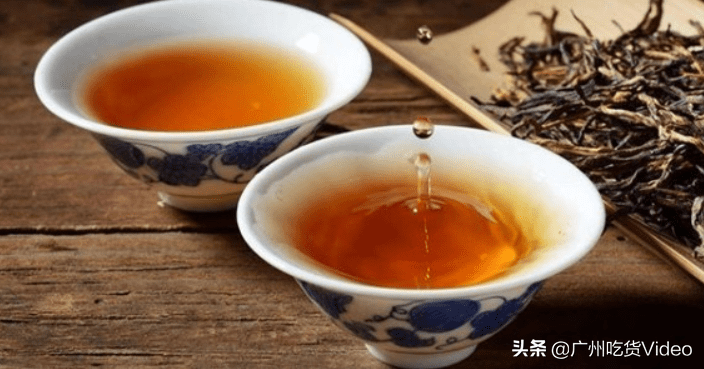 沏茶叶的最佳水温是多少度(各种茶叶泡茶的水温)