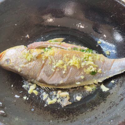 红烧黄鱼的做法大全(红烧黄花鱼的做法和步骤)