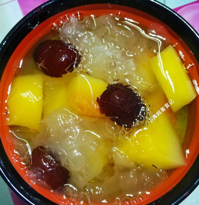 木瓜银耳汤的做法大全(牛奶木瓜银耳汤的做法)