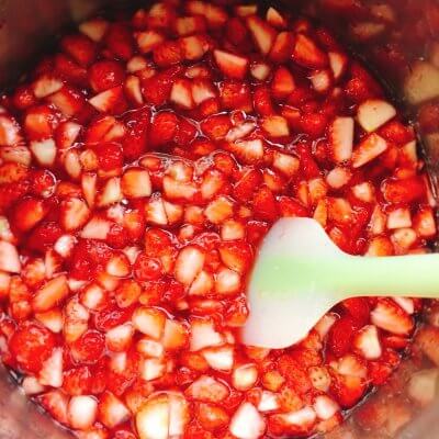 草莓酱如何做?(草莓酱的制作)