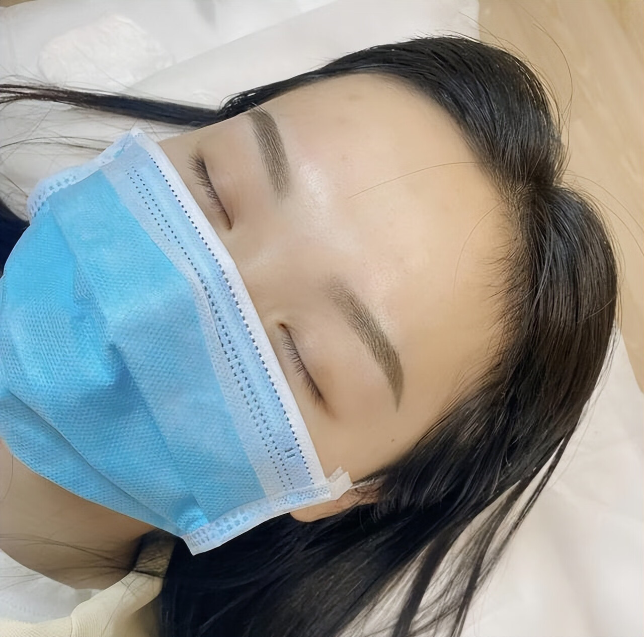 艾滋病感染(中国艾滋病至少一千万以上)