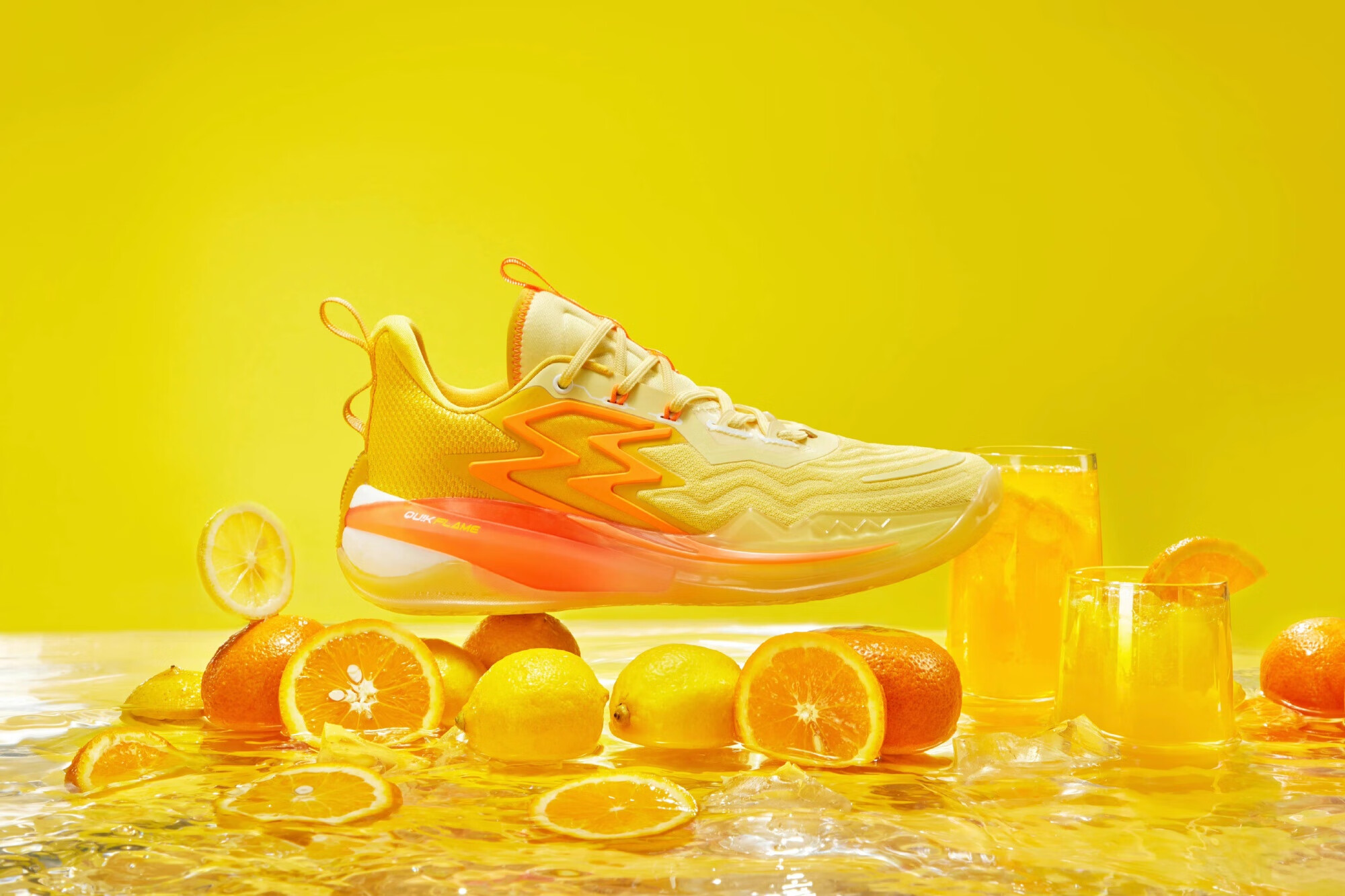 特步古风水晶底鞋(特步复古鞋系列)