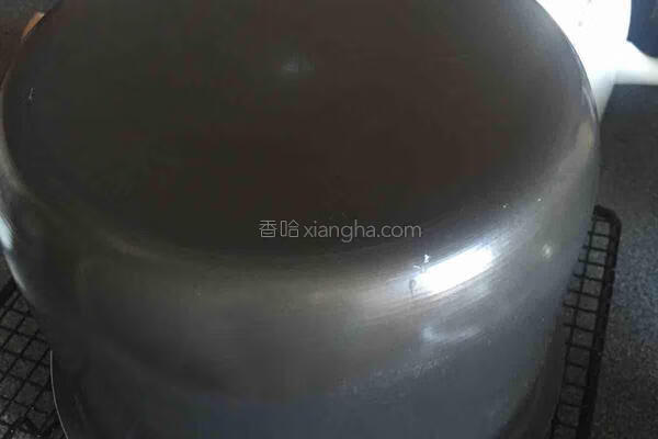 压力锅做蛋糕的做法步骤(压力锅怎么做蛋糕好吃又简单)