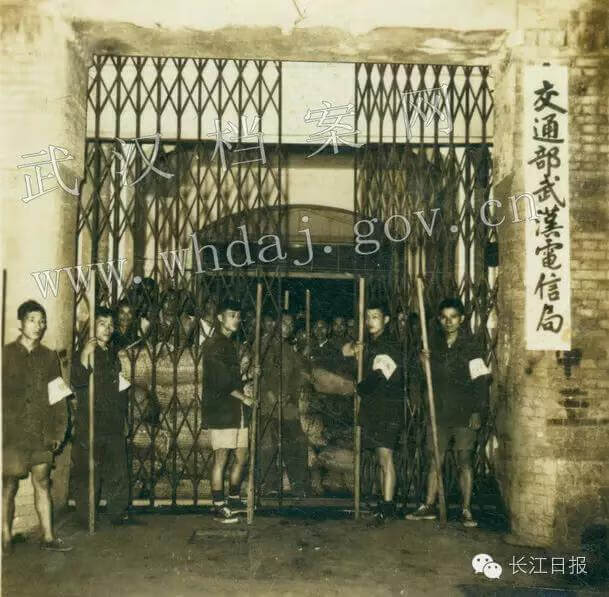 今天，是武汉解放67周年纪念日！这些珍贵老照片来告诉你！