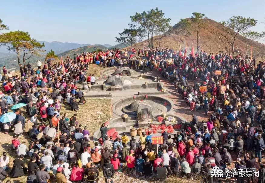 陈氏坟山风水(名墓风水视频)