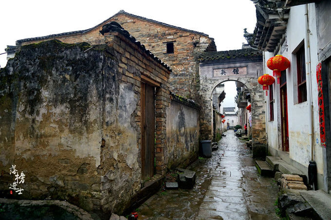 背靠金山的风水(装修背靠金山图片)