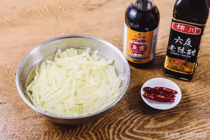 酸辣土豆丝是哪里的菜(酸辣土豆丝的介绍)